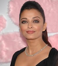 Aishwarya at Pink Panther premiere