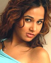 Nisha Kothari Wallpapers
