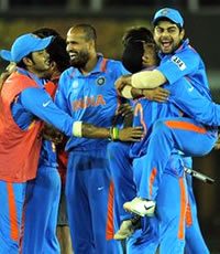 India win Pakistan to 2011 ICC final