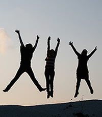 10 Tips to Attract Happiness