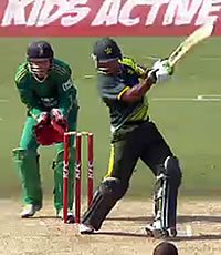 Pakistan crush South Africa to win T20 Series
