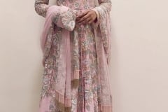Bollywood Stars Shine at Manish Malhotra’s Zween Couture Show