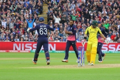 England Knockout Australia from Champions Trophy 2017