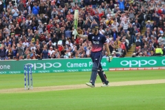 England Knockout Australia from Champions Trophy 2017