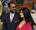 Akshay Kumar and wife Twinkle at IIFA 2008