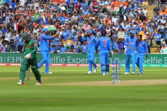 India crush Bangladesh to enter final of 2017 Champions Trophy