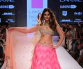Ileana D'Cruz walks for Anushree Reddy
