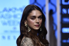 Lakme Fashion Week SR18