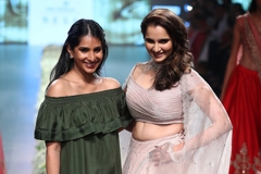 Lakme Fashion Week SR18