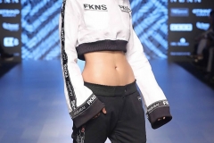 LFW-SR18-24