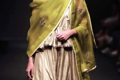 LFW-SR18-25