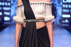 LFW-SR18-30