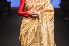 LFW-SR18-34