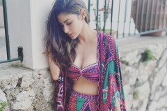 Mouni04