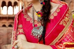Stunning Bandhej Sarees to Give You a Royal Look