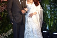 Virat & Anushka welcome Bollywood to Glitzy Wedding Reception