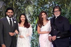 Virat & Anushka welcome Bollywood to Glitzy Wedding Reception