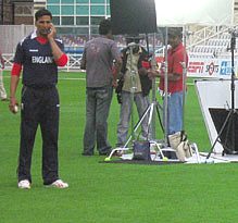 Akshay on the cricket pitch