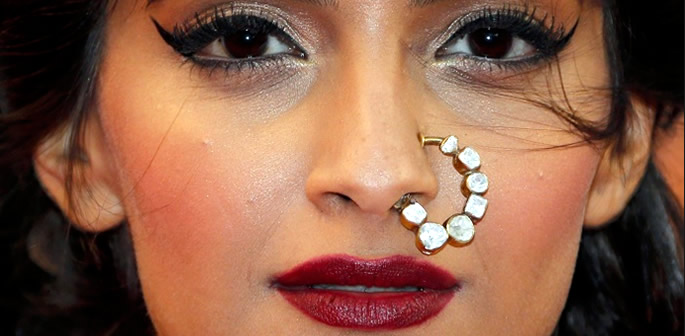 Shiny Rhinestone Pentagram Nose Rings Hoops Fake Nose Rings Clip On Circle  Nose Fake Nose Piercings Fashion Nose Jewelry | Fruugo NO