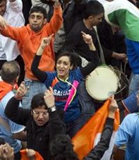 India Cricket win fever hit the UK
