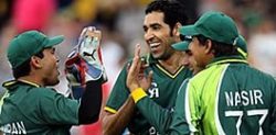 Pakistan crush South Africa to win T20 Series