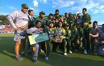 Pakistan crush South Africa to win T20 Series
