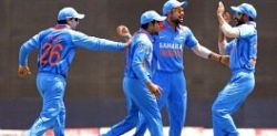 India beat Sri Lanka in Tri-Series Final
