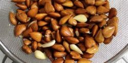 The Benefits of Almond Milk