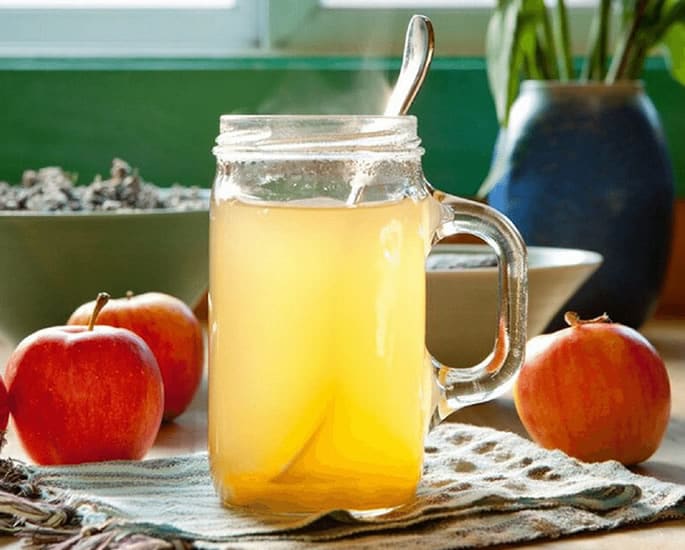 5 Healthy Drinks for Weight Loss - apple cider vinegar