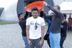 Riteish Ice Bucket