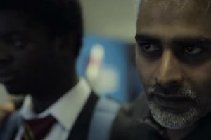 Will confronts Sunny and other bullies to defend his ill mother, but gets bashed up instead.