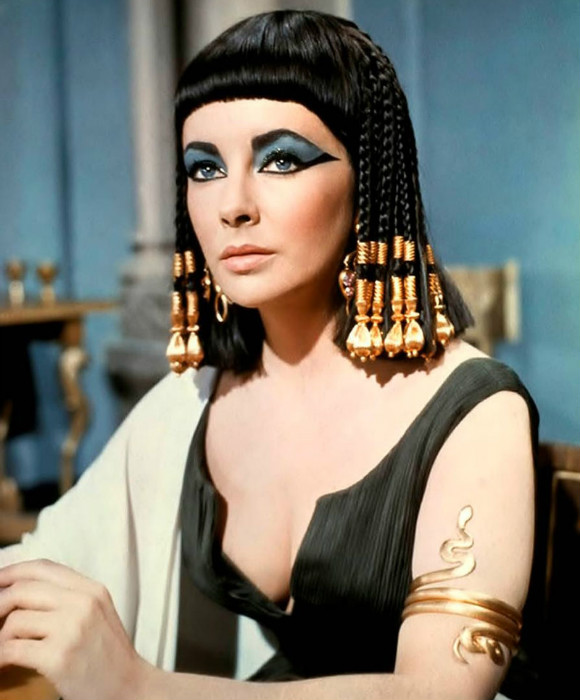 Shekhar Kapur casts Jennifer Lawrence as Cleopatra?