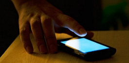 night time social media users are particularly prone to mental health problems