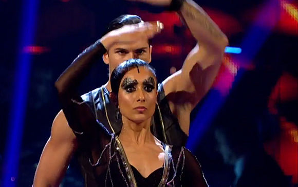 Anita and Gleb Tango wows on Strictly Come Dancing