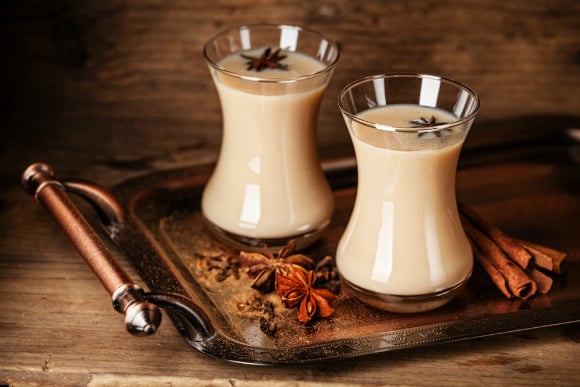 5 Desi Herbal Teas for Wellbeing