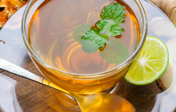 5 Desi Herbal Teas for Wellbeing