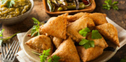5 Appetising Desi Snacks to Try