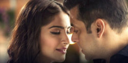 Salman and Sonam light up Prem Ratan Dhan Payo
