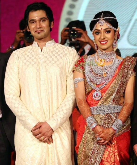 Indian entrepreneur and billionaire, B. Ravi Pillai, hosted the most extravagant wedding for his daughter Arathi.