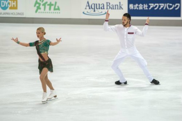 Figure Skating Uses Bollywood Song - additional3