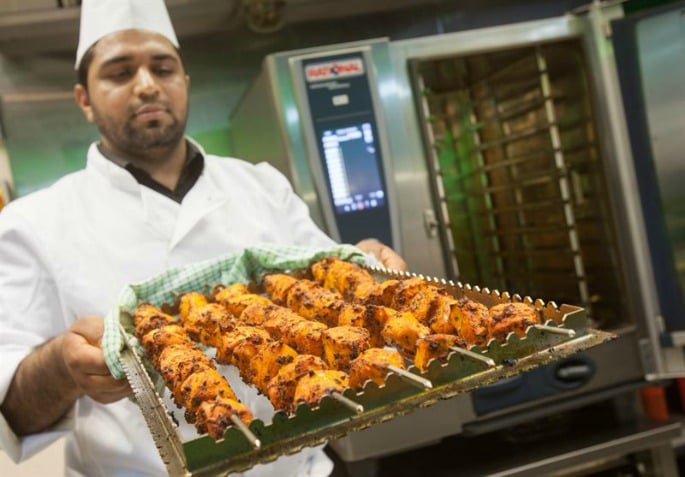 Indian Restaurants demand One-Year UK Visa for Chefs