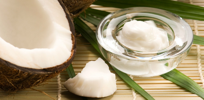 Why You Should Be Cooking With Coconut Oil featured