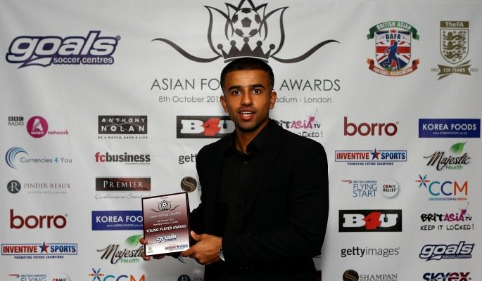 Nabi won the Young Player of the Year Award at the 2013 Asian Football Awards