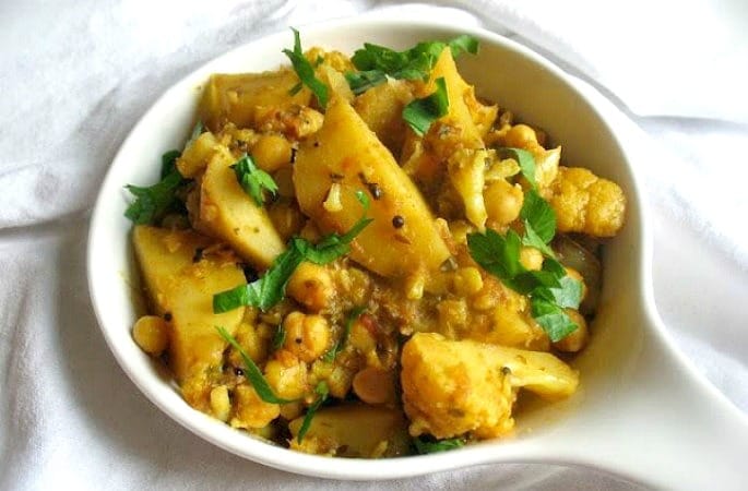 5 Tasty and Easy to Make Chickpea Recipes- Image 3