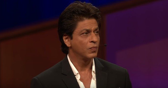 SRK inspires with TED Talk on Kids, Humanity and Lungi Dance