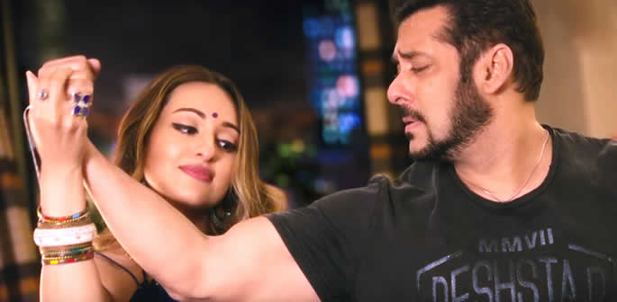 Salman Or Sonakshi Sex Video - Sonakshi says Working with Salman again 'Nostalgic & Exciting' | DESIblitz