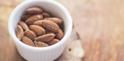 Eating Nuts improves Sperm Quality says Study