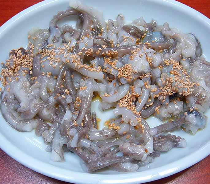 10 Most Dangerous Foods in the World - Live Octopus