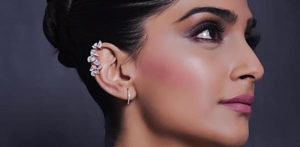 5 best highlighters set to sparkle at desi weddings f