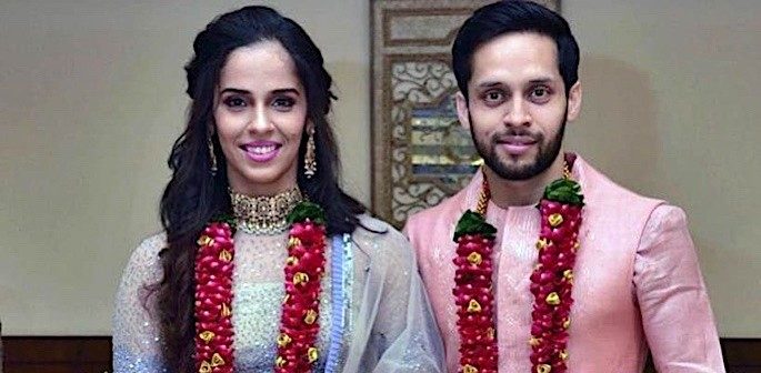 Ace Shuttlers Saina Nehwal & Parupalli Kashyap get married f